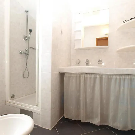 Josip 1324 Apartamento