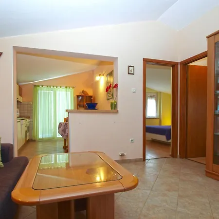 Apartamento Josip 1324 *