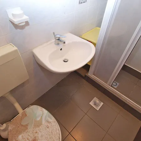 Josip 1324 Apartamento *