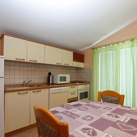 Apartment Josip 1324