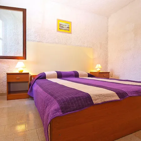 Apartment Josip 1324 Medulin